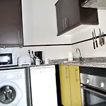 Porticel, 2 Dormitorios, El Vergel, By Bookindenia شقة