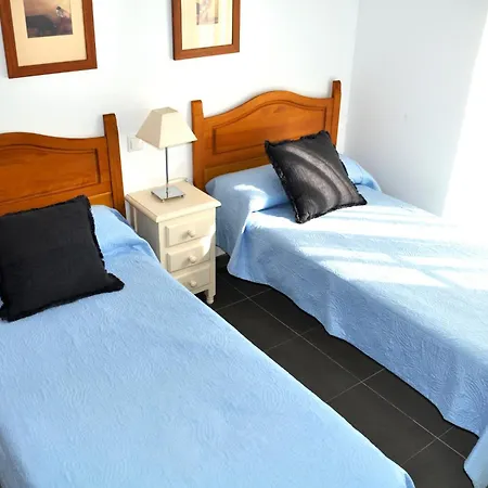 Porticel, 2 Dormitorios, El Vergel, By Bookindenia * دينايا